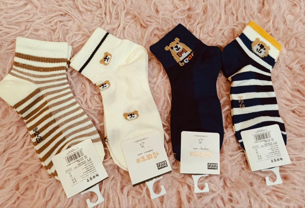 2025/08/1000951360-scaled.jpg Patpat kids bear socks - Image 1