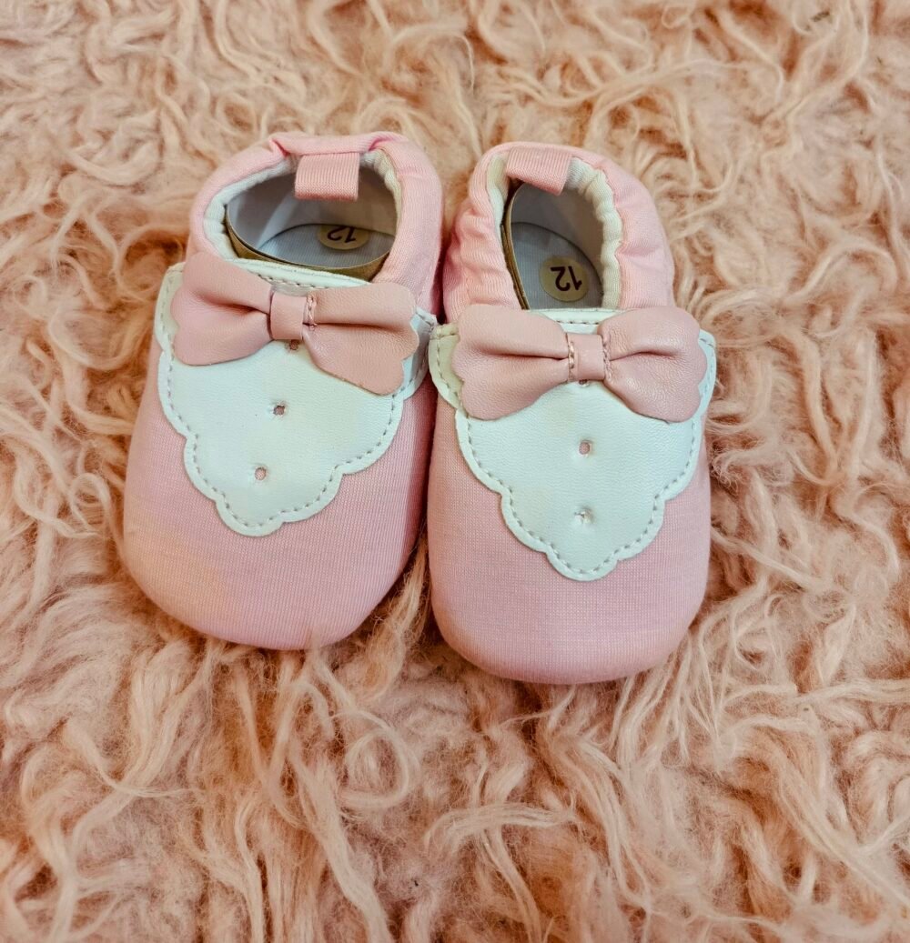 Patpat kids booties size6-12 month - Image 1