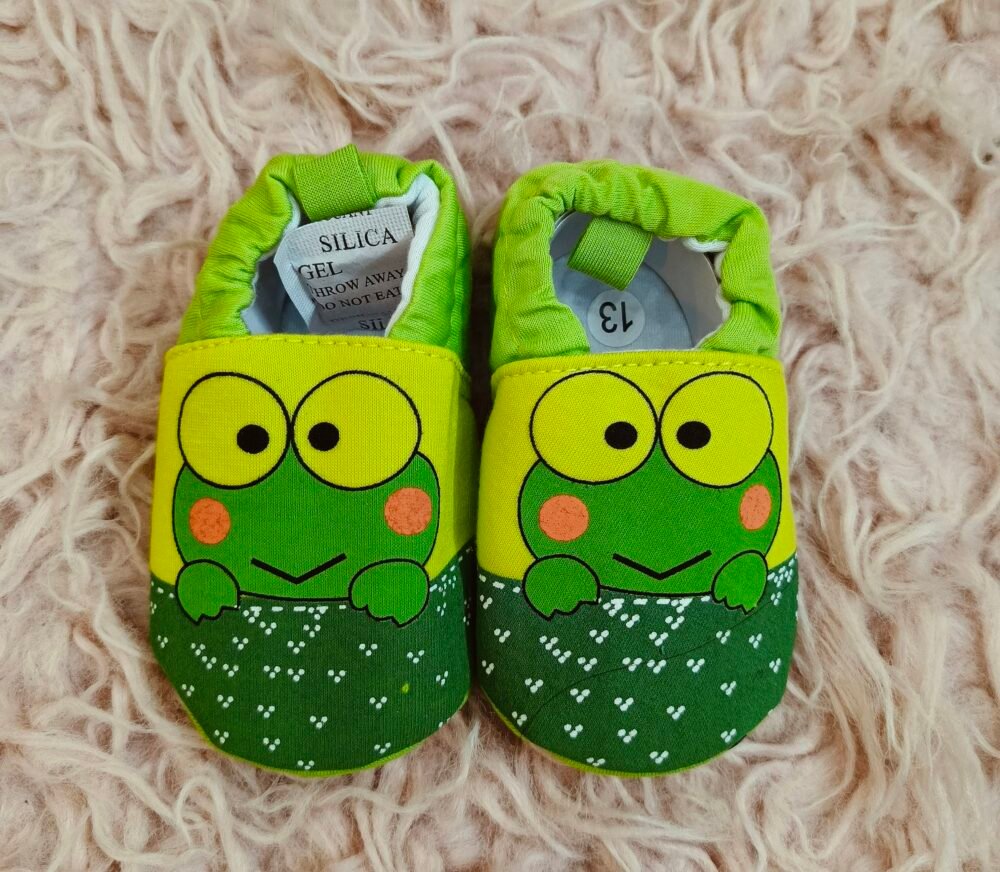 Patpat kids booties size12 month - Image 1