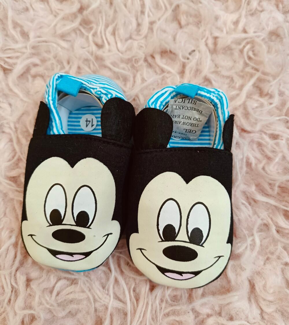 2025/08/1000951460-scaled.jpg Patpat kids booties size12_18month - Image 1