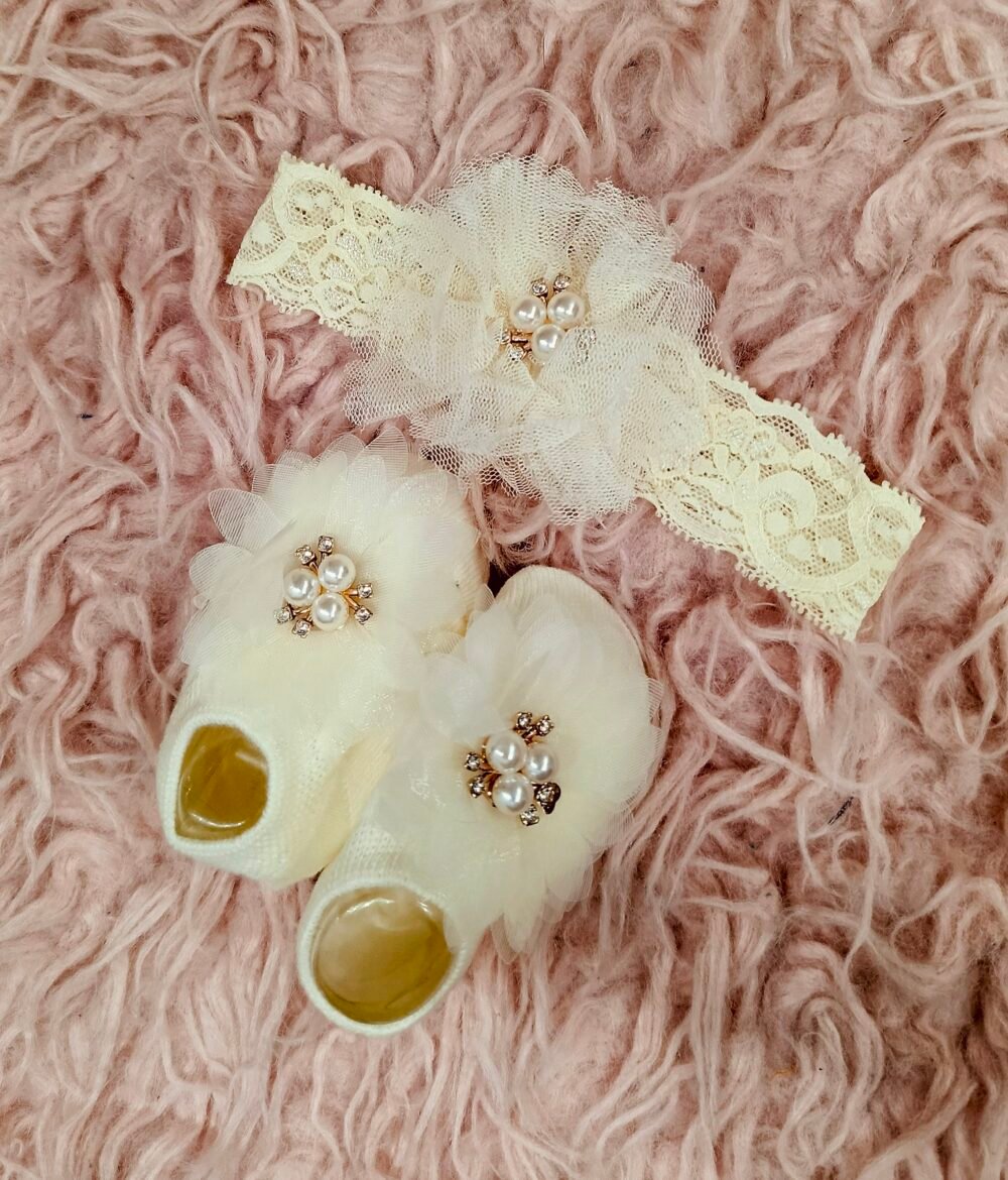 Shein baby booties set - Image 3