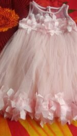 Shein baby girl frock
size1to2 year
