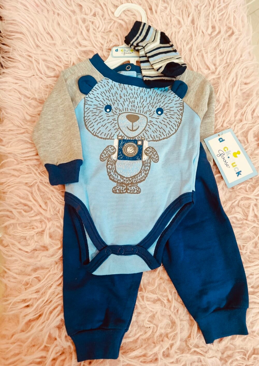 imported baby  set 
0 to 3 month
3to 6 month - Image 1