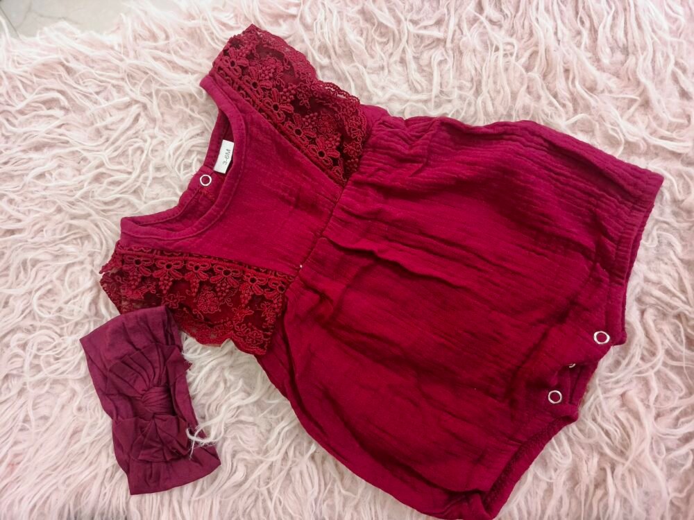 patpat baby dress
3-6 month - Image 1