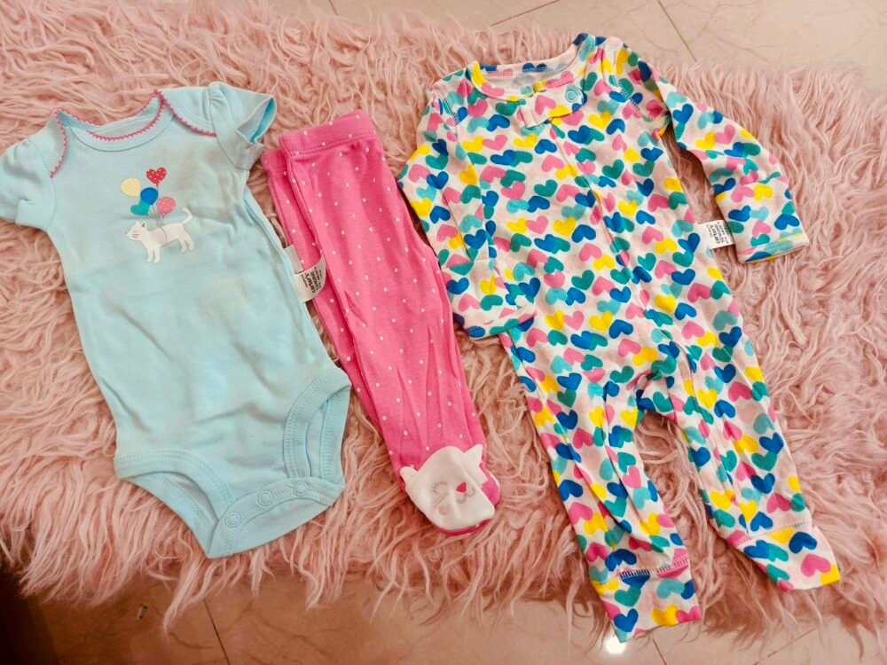 2025/08/1000993146-scaled.jpg carters baby romper
0 to 3 month - Image 1