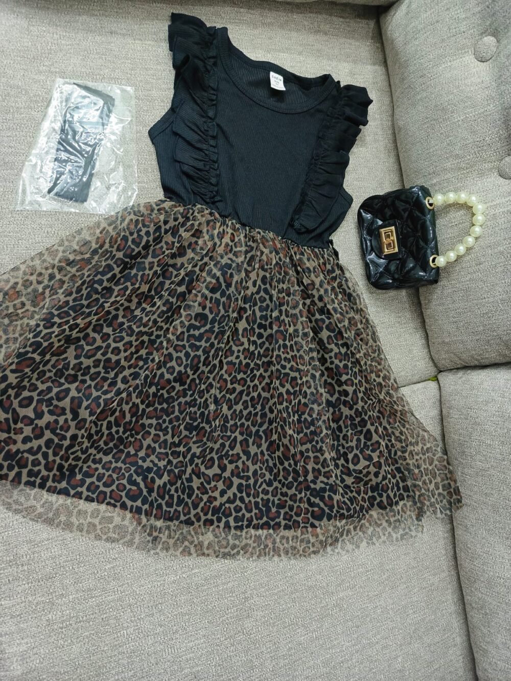 Shein kids girl frock
4,5 year - Image 2