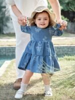 A charming floral dress designed for comfort and timeless style.
Perfect for special moments and everyday elegance. 🌸💙