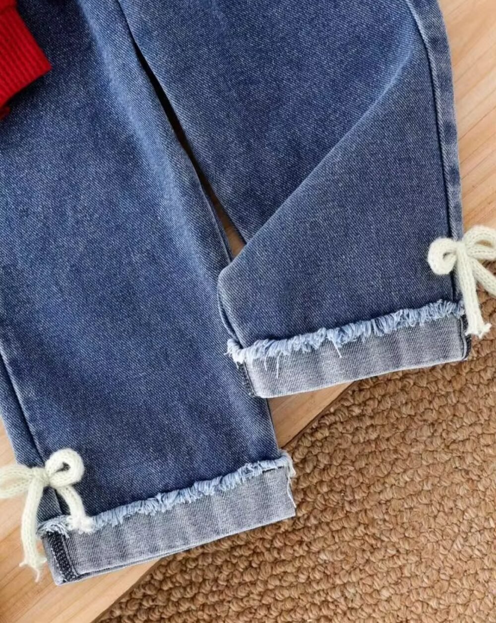 2pcs Baby Girl Casual Set, Includes Round Neck Long Sleeve Top With 3D Bow Decor And Elastic Waist Jeans - Image 2