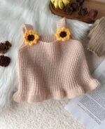 Baby Girl Crochet 3D Floral Decor Ruffle Hem Knitted sweater
1-3 year - Image 3