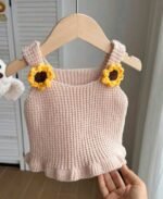 Baby Girl Crochet 3D Floral Decor Ruffle Hem Knitted sweater
1-3 year - Image 2